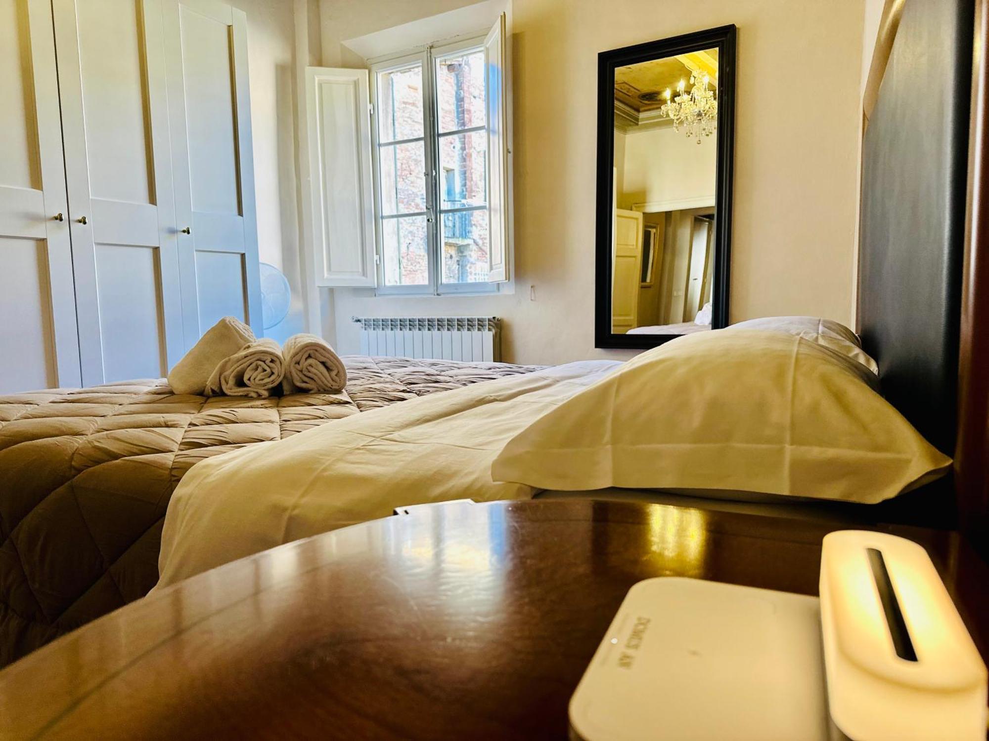 Domus An- Two Bedrooms Apartment -Antique And Historical Home シエーナ エクステリア 写真